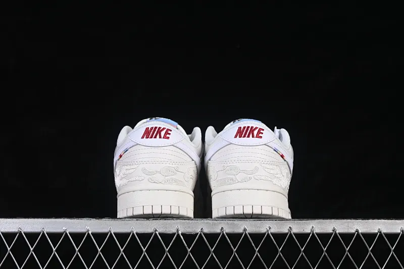 All categories Nk SB Dunk series Nk SB Dunk Low low-top sneakers Nike SB Dunk Low Year of the Horse limited low-top casual sneakers IQ1120-011